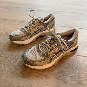 ASICS Gel Nimbus Women’s 6